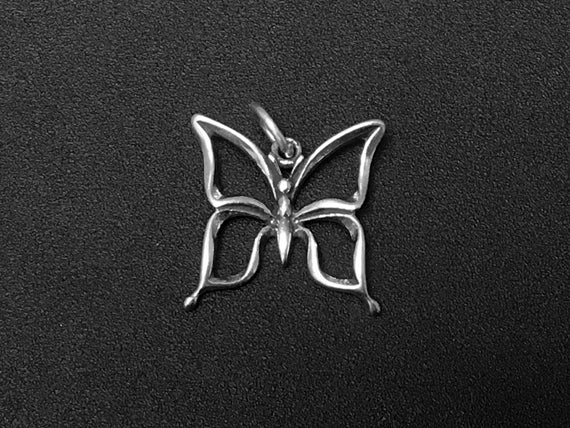 Butterfly Charm 16mm, Sterling Silver Charms, animal charms, insect charm, Butterfly charms - SP106 - BeadPrism