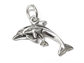 Dolphin Family Charm Sterling Silver 13mm, Dolphins Charms, Animal charms, Ocean Charms, Dolphin charms - SP818