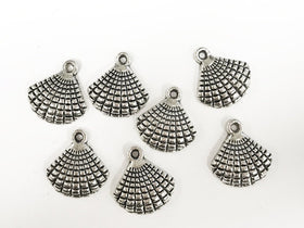 20 Pcs Silver shell charms 7mm, Nautical charms, sea life charms, Antique Silver Pewter - PP160 - BeadPrism