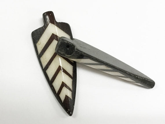3Pc Batik Bone Arrowhead 2.25" Brown white cream Arrowhead Chevron Batik Bone -B153-3 - BeadPrism