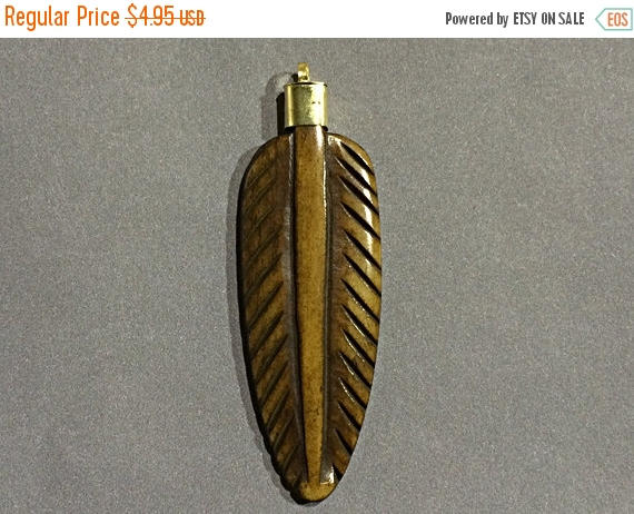 Carved Bone Feather Pendant with Gold Cap 2.7 inch,  68 mm x 20 mm, Brown feather Pendant - AP421 - BeadPrism