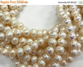 9.5mm Fresh Water Pearls, 2.5mm Large Hole, 42 beads Roundish Potato Cream Leather Pearls - FWP703 - BeadPrism