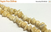 Load image into Gallery viewer, Large Cream Quartz Nuggets 16 inch strand 52 beads , 11 to 19mm Cream White Gemstone Beads - SYQ101 - BeadPrism