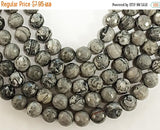 25% OFF 8mm Agate Faceted Round, Sharkskin, 15