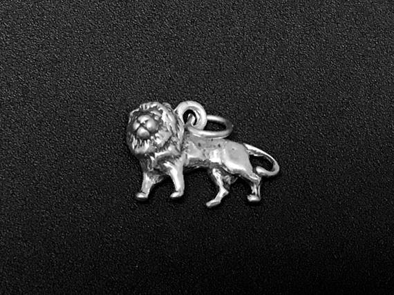 Lion Charm Sterling Silver 11.5mm, Cat charms, Animal charms, Lion charms - SP166 - BeadPrism