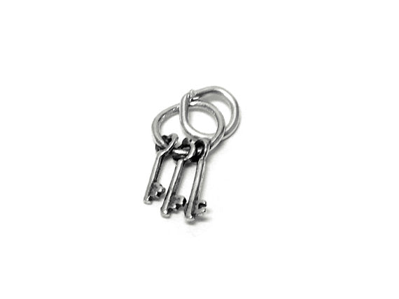 Keys Charm Sterling Silver 16mm, Real Estate charms, New home charms, Silver Keys Charms - SP689 - BeadPrism