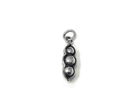 25% OFF Peas in a Pod Charm Sterling Silver 16mm, Food Charms, Silver Peas in a Pod charms - SP908 - BeadPrism