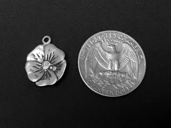 Camrose charm, Flower Charm Sterling Silver 19mm, Hawai charms, Flower charms - SP117 - BeadPrism