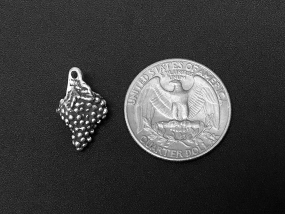 Grapes Charm Sterling Silver 18mm, Fruit Charm, Fruit Jewelry, Grapes charms - SP200 - BeadPrism