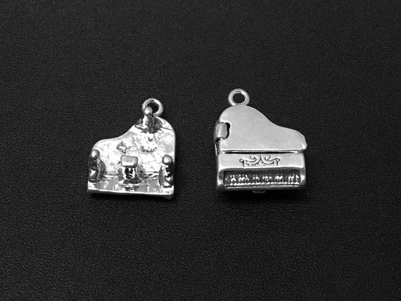 Grand Piano Charm Sterling Silver 16.5mm, music instrument charms, Grand Piano Charms - SP228 - BeadPrism
