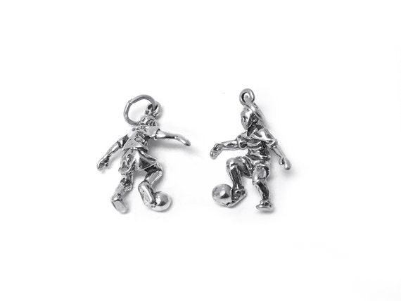 Soccer Player Charm Sterling Silver 19.5mm, Team Sports charms, Soccer Player charms - SP344 - BeadPrism