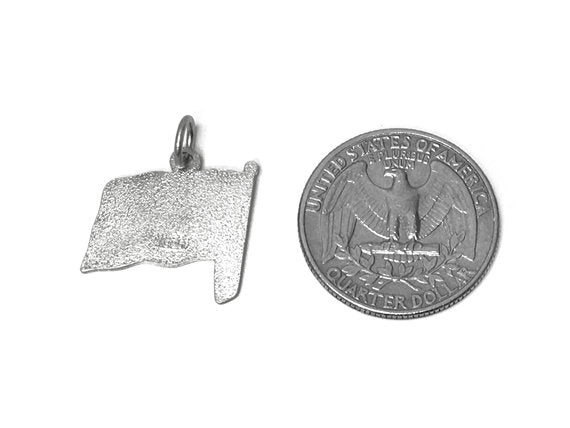 United States Flag Enameled Red, White and Blue Charm Sterling Silver 19mm, USA Flag charms - SP633 - BeadPrism