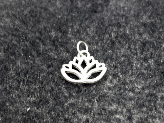 10 Pc Lotus Flower Charm Pendant 15mm Made in USA Lead Free Pewter Silver Buddha Yoga Charm - PPP852 - BeadPrism