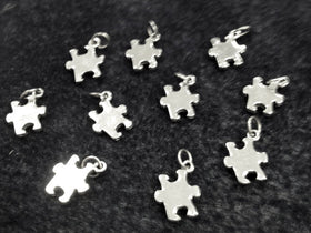 10 Pcs Autism Awareness Pendant Charm, Lead Free Pewter, Silver puzzle piece charms - PPP671 - BeadPrism
