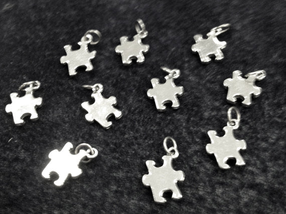 10 Pcs Autism Awareness Pendant Charm, Lead Free Pewter, Silver puzzle piece charms - PPP671 - BeadPrism