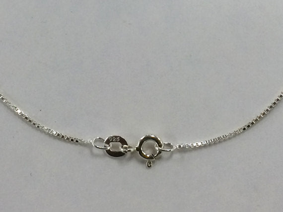 18 inch 925 Sterling Silver 0.9 mm Box Chain Necklace. Stamped 925 Italy Finished Chain.-  SCHB181 - BeadPrism