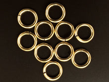 Load image into Gallery viewer, 14k Gold Filled 10mm JUMPLOCK locking Jumprings, 14 gauge, Wholesale, Choose Quantity -  JL10GF - BeadPrism