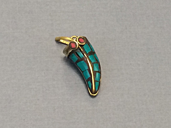 Petite Tibetan Horn Pendant, Turquoise Blue Mosiac Inlay, 1 Inch, Small Amulet pendant. - AP109-T - BeadPrism