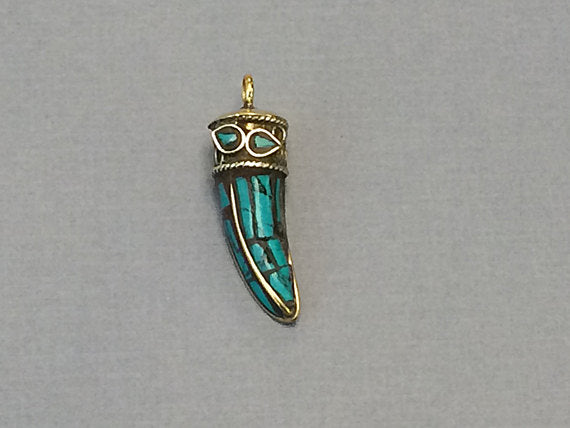 Tibetan Horn Pendant, Turquoise Blue Mosiac Inlay, 1.5 Inch, Small Amulet pendant. - AP113-T - BeadPrism