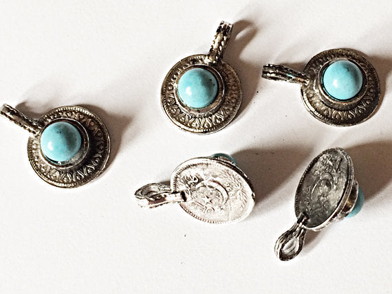 5 Pc Pewter Turquoise Howlite Coin Pendants Antique Silver Plated Charm 1 Inch,  - PP174 - BeadPrism