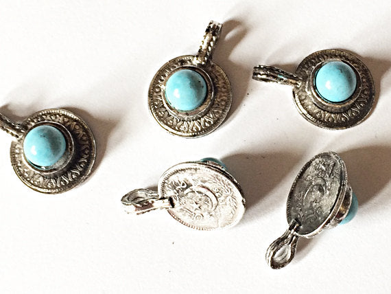 5 Pc Pewter Turquoise Howlite Coin Pendants Antique Silver Plated Charm 1 Inch,  - PP174 - BeadPrism