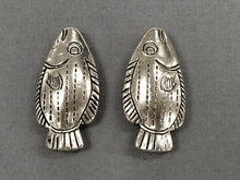 Load image into Gallery viewer, 5 Pc Fish Beads Pewter 31 mm Antique Silver BULK Wholesale - PBF236 - BeadPrism