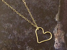 Load image into Gallery viewer, 1Pc Open heart Link Connector Charm Gold filled 15.5mm 19ga valentine charm, Choose Quantity -GF1081 - BeadPrism