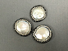Load image into Gallery viewer, Freshwater Pearl Druzy Connector Bead, Crystal Rhonestone Focal Bead 19mm approx, 0.9mm Hole - AP405 - BeadPrism